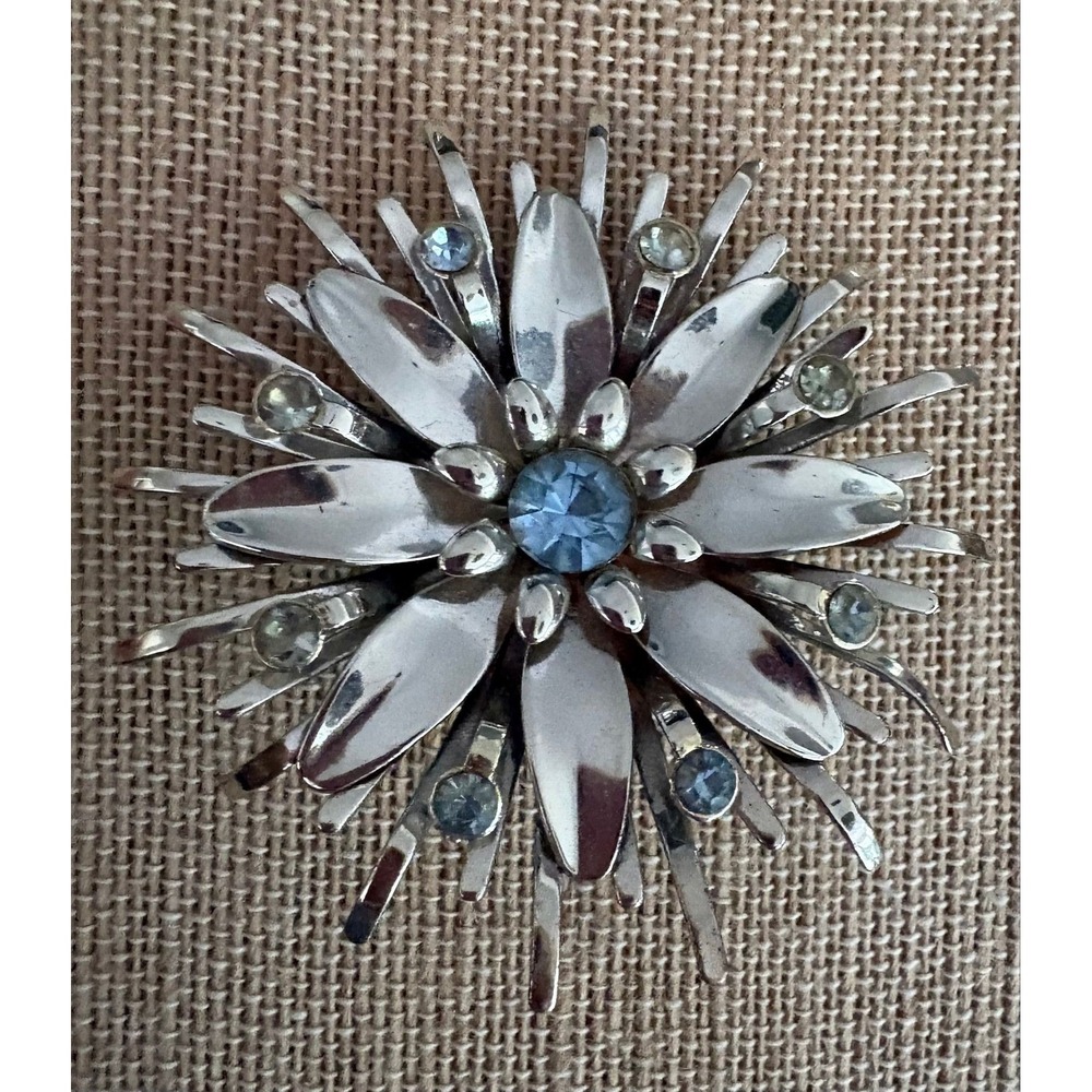 Vintage Silver Tone Starburst Flower Brooch Blue Rhinestone Mid Century Pin